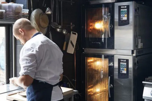 Advanced-combi-ovens-under-the-Lincat-brand.